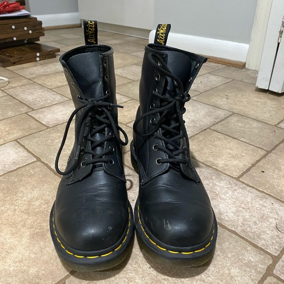 Dr martins combat boots 1460 - Picture 5 of 5